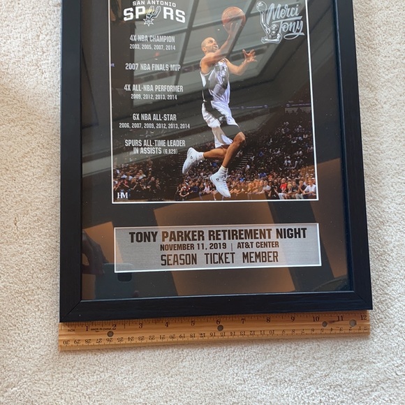 Merci Tony Parker San Antonio Spurs Jersey Retirement Items - Picture 8 of 12